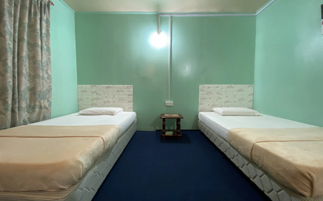 Oyo 90285 Pogimpaan Homestay