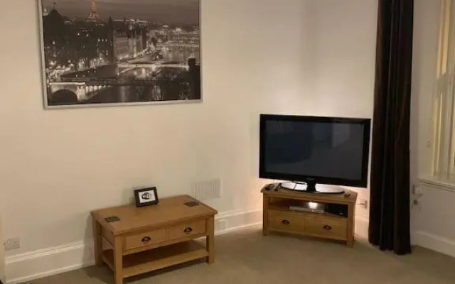 Apartment 39c