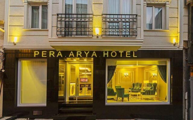 Pera Arya Hotel вид на фасад