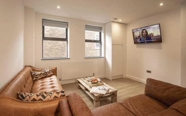 WS Flat 1 in Swindon