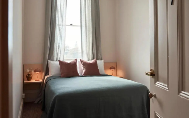 The Rooms Milton