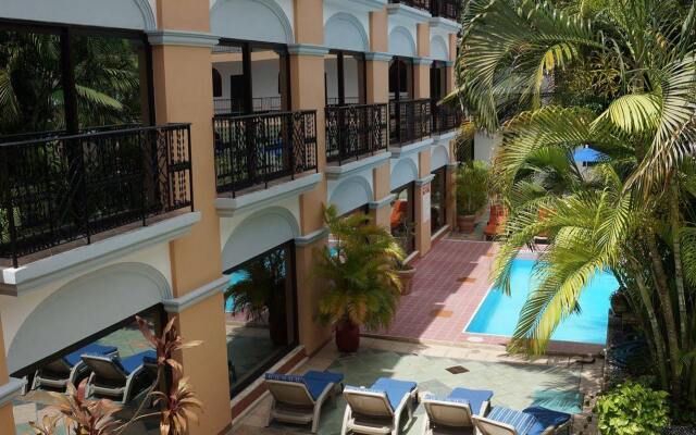 Hotel Doralba Inn вид на фасад