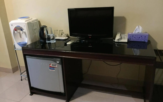OYO 515 Oasis Hotel
