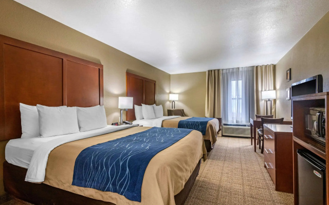 Comfort Inn & Suites Springfield I-44