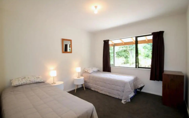 25 Denby Place