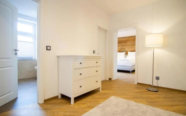 Schiefer Suite Hotel & Apartment