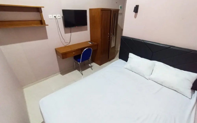 De Corner 2 Madiun RedPartner