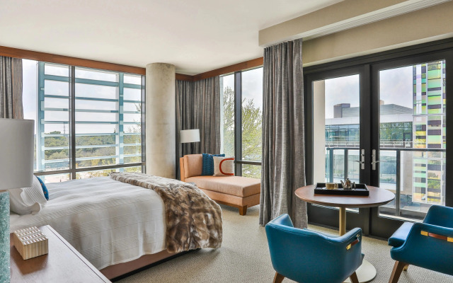 Drey Hotel