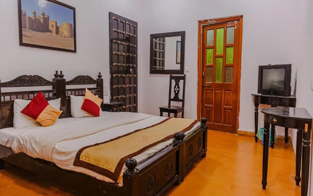 Hotel Lal Garh Fort And Palace