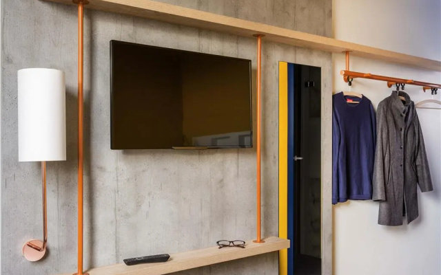ibis budget Beauvais Aeroport