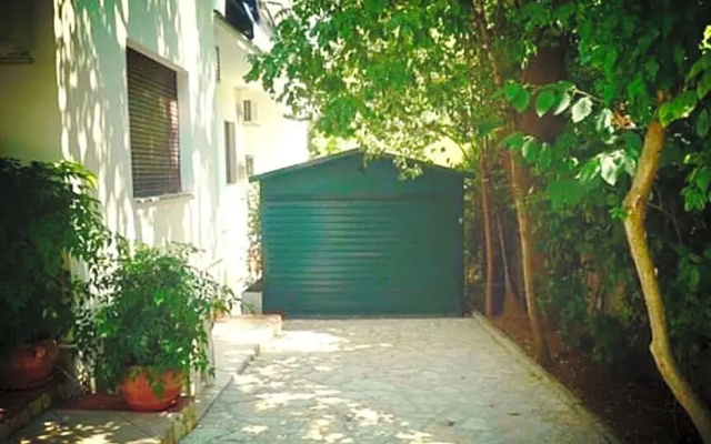 Green House