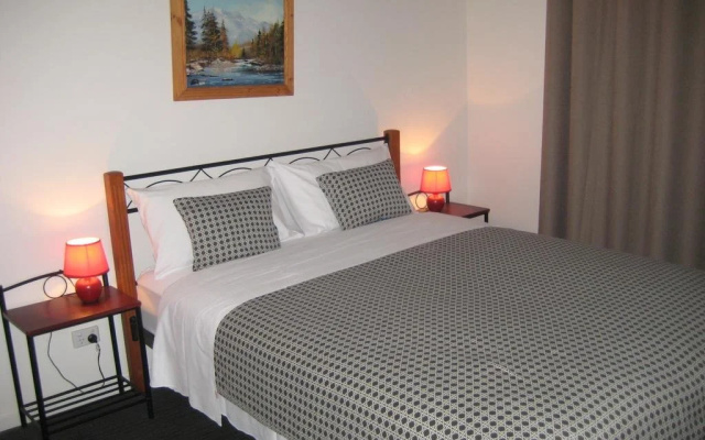 Riverdell Park Accommodation Bed & Breakfast
