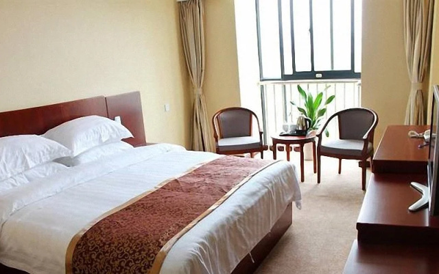 Super 8 Hotel