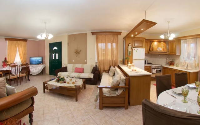 Artemis Apartment