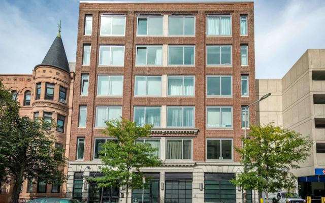 Elegant Suites in Westland Avenue
