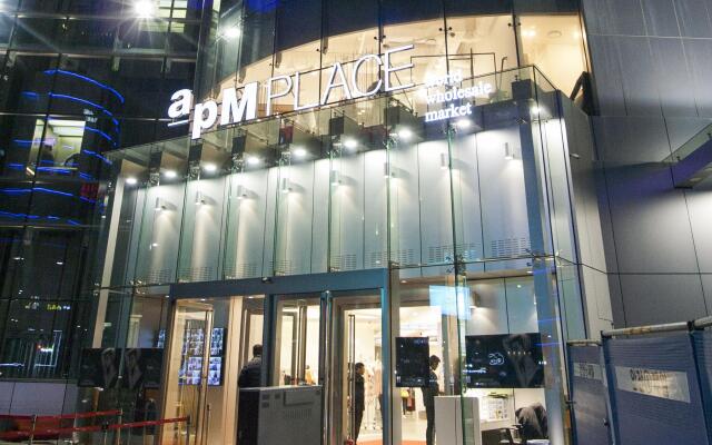 Отель aPM Residence вид на фасад
