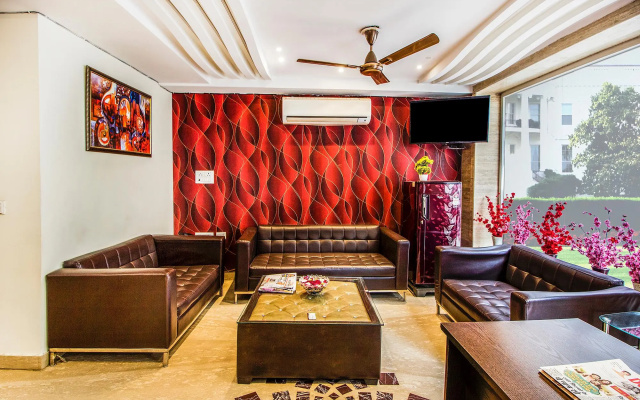 FabHotel Le Continental
