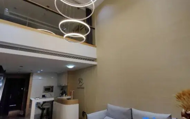 Linzhi Apartment (Zhonghui Plaza Guangzhou East Railway Station)
