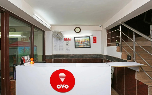 Hotel Golden Tree by OYO Rooms