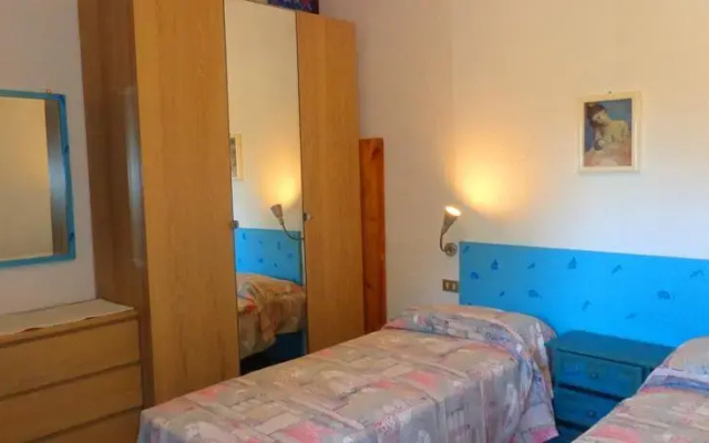Appartamento con terrazza vicino al mare