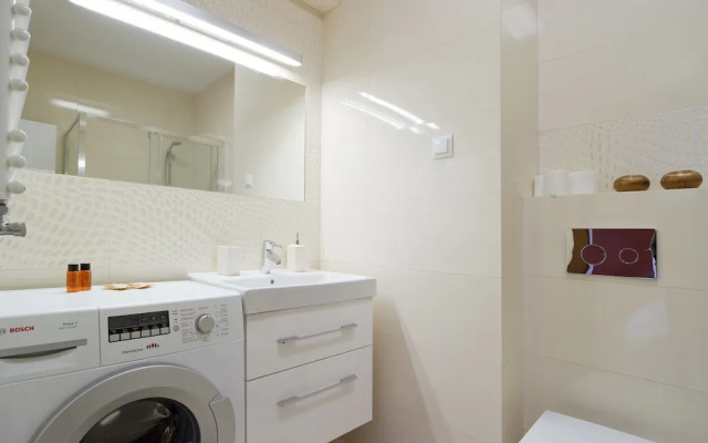 Old Town Luxury Apartments by Amstra