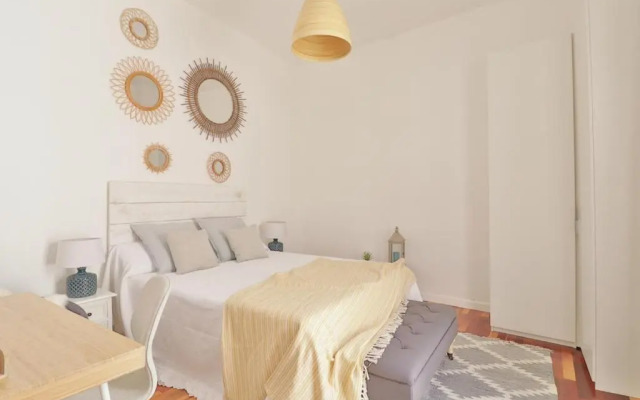 C87 - Nice Apartment Close to Teatro Cervantes