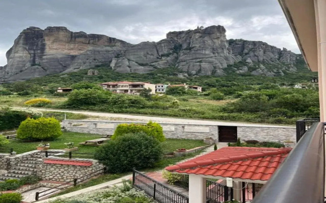 Epavlis Meteora Suites Hotel