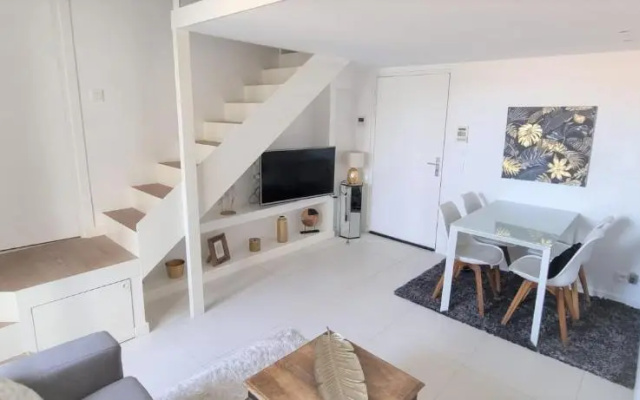 R.D.V. Duplex Nice Center