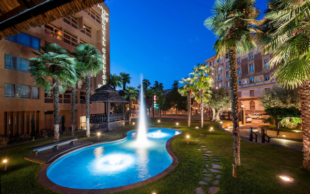 Отель Royal Hotel Carlton