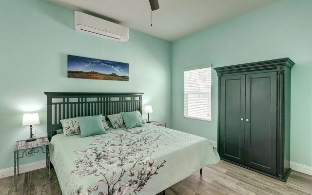 Tropical Niche 3 Bedroom Home by Redawning