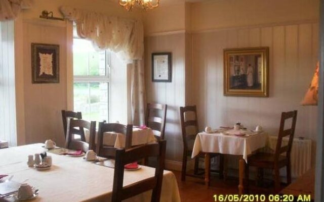 The Cove Lodge