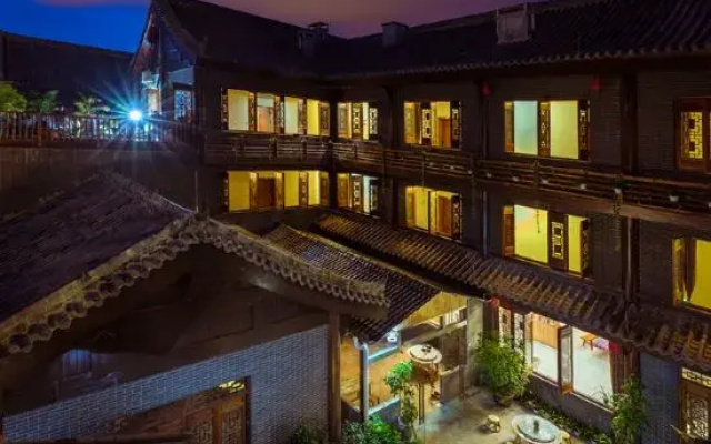 Puerrun Inn (Tea Horse Ancient City Branch)