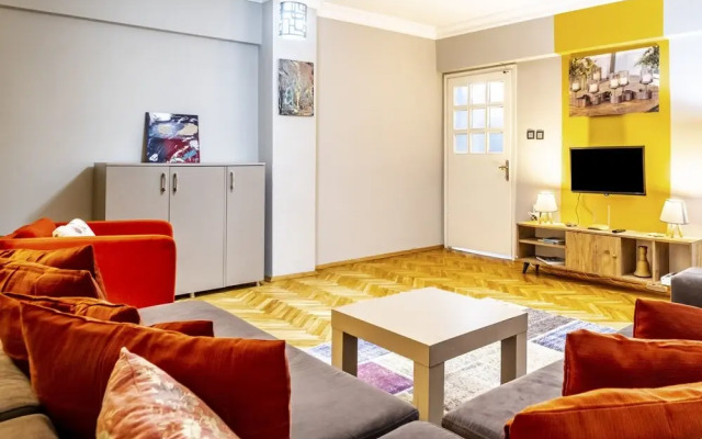 Apartment 250 m to Metro Station in Uskudar