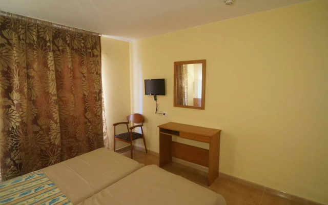 Mefolinkel Suits Hotel