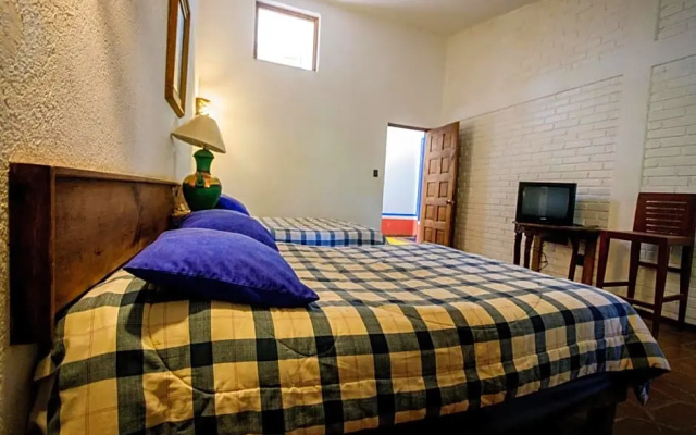 Lago Sol Hotel & Suites