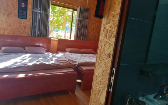 Truong Huy Homestay