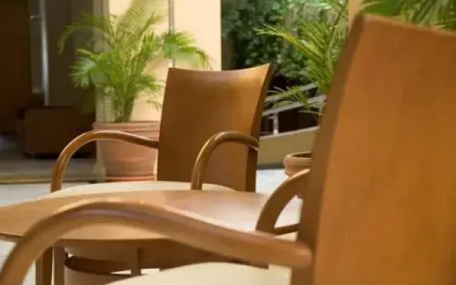 Hotel CEAR Juan Carlos I