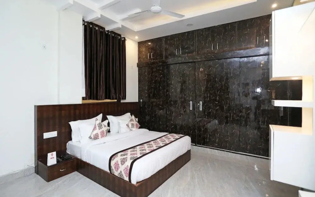 OYO Flagship 190 Gomti Nagar
