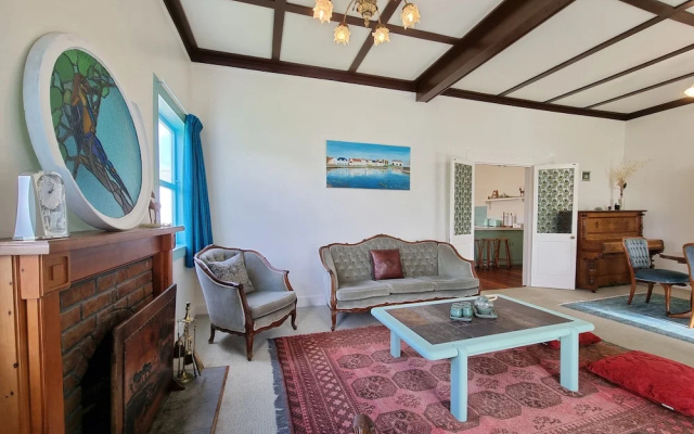 4 Bedroom Character House Papakura