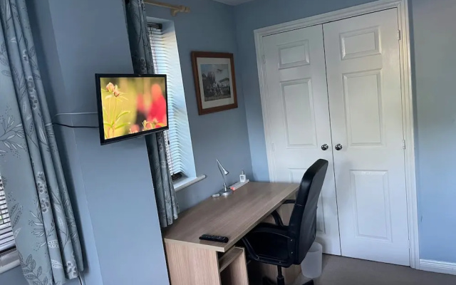 1 Bedroom Apartment Sleeps 2 - Tv