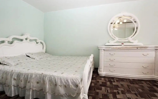 ApartLux Римская
