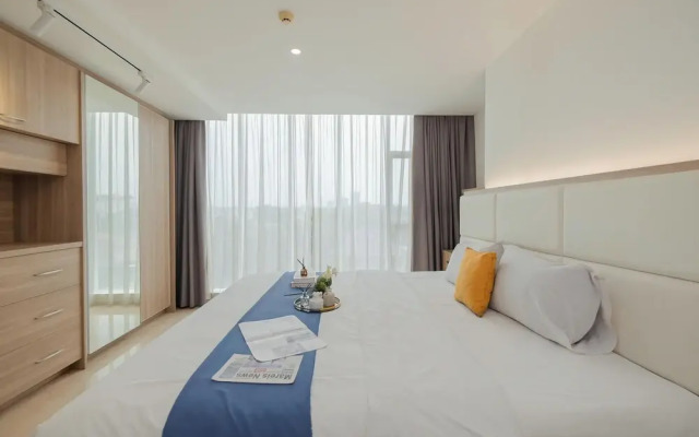 Compact Designed 1Br Apartment L'Avenue Pancoran