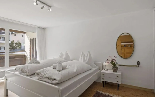 Nr.58 Haus Ladina
