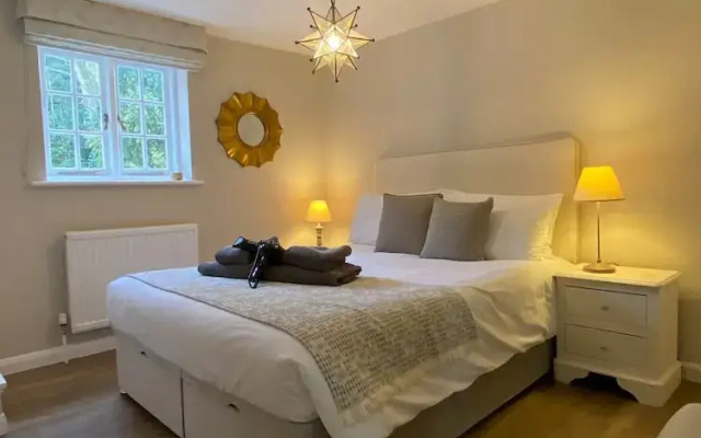 Host Stay Old Chapel