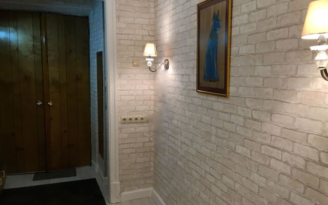 Апартаменты LUXKV Apartment on Nikolayeva вид на фасад