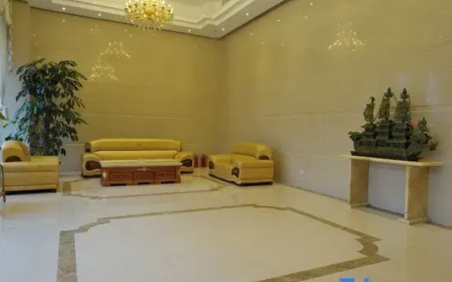 Dongguan Jufu Hotel (Changping Xianglong World Shop)