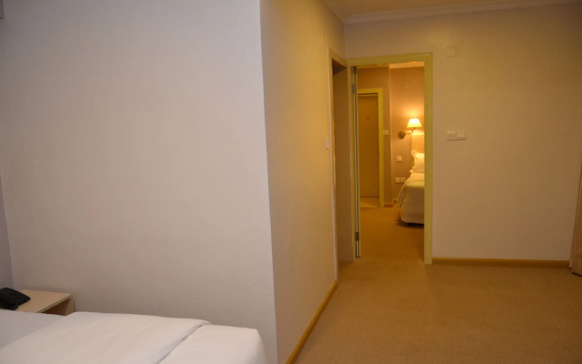 Gloria Hotel