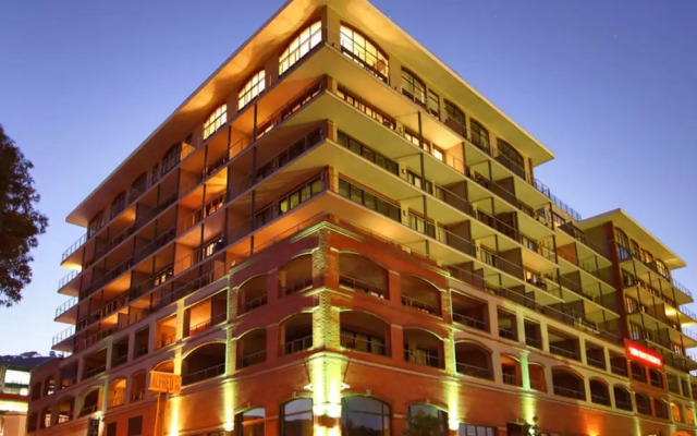 Afribode Rockwell Apartments