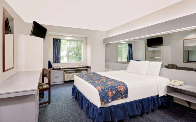 Microtel Inn & Suites by Wyndham Hagerstown by I-81
