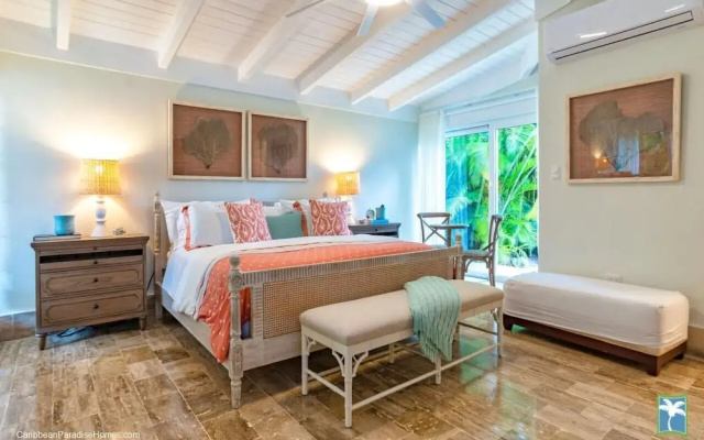 Luxurious 3 Br Golf Villa